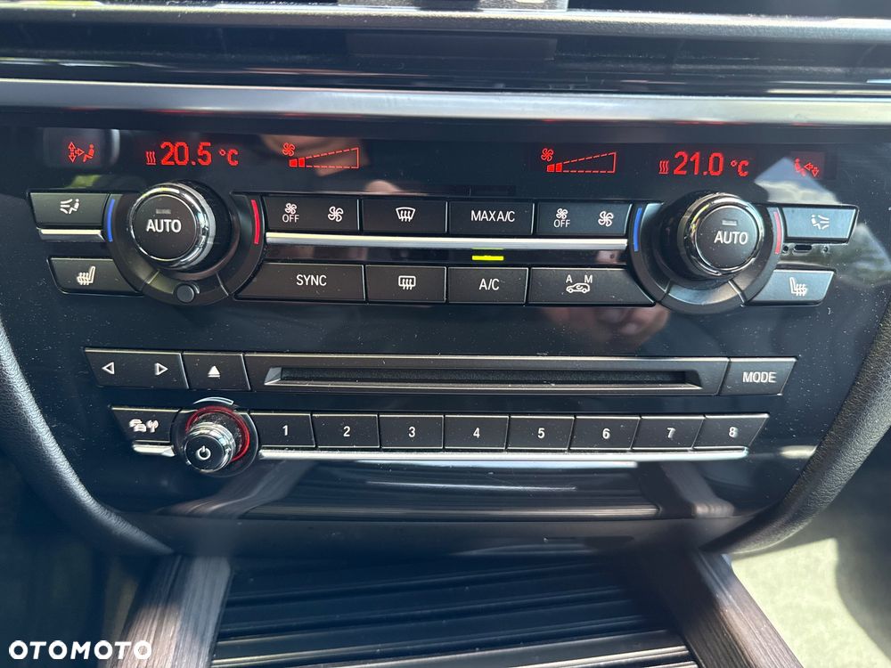 BMW X5 xDrive30d - 38