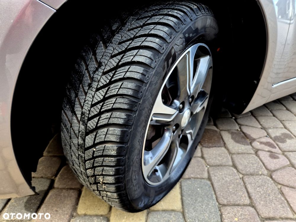 Hyundai ix20 1.6 Automatik YES Gold - 28