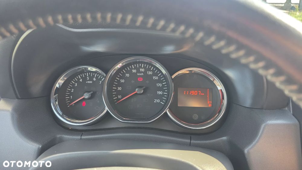 Dacia Duster 1.2 TCe Celebration - 11