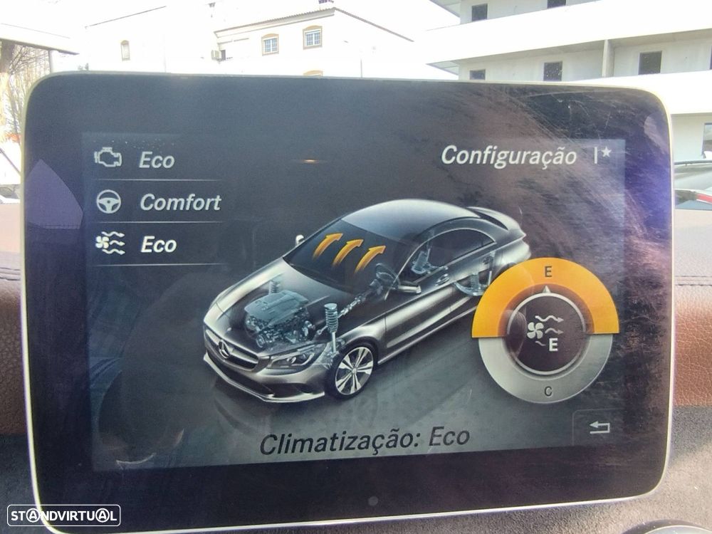 Mercedes-Benz CLA 180 d Aut. - 10