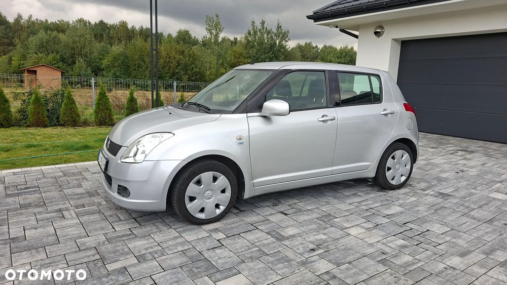 Suzuki Swift - 17