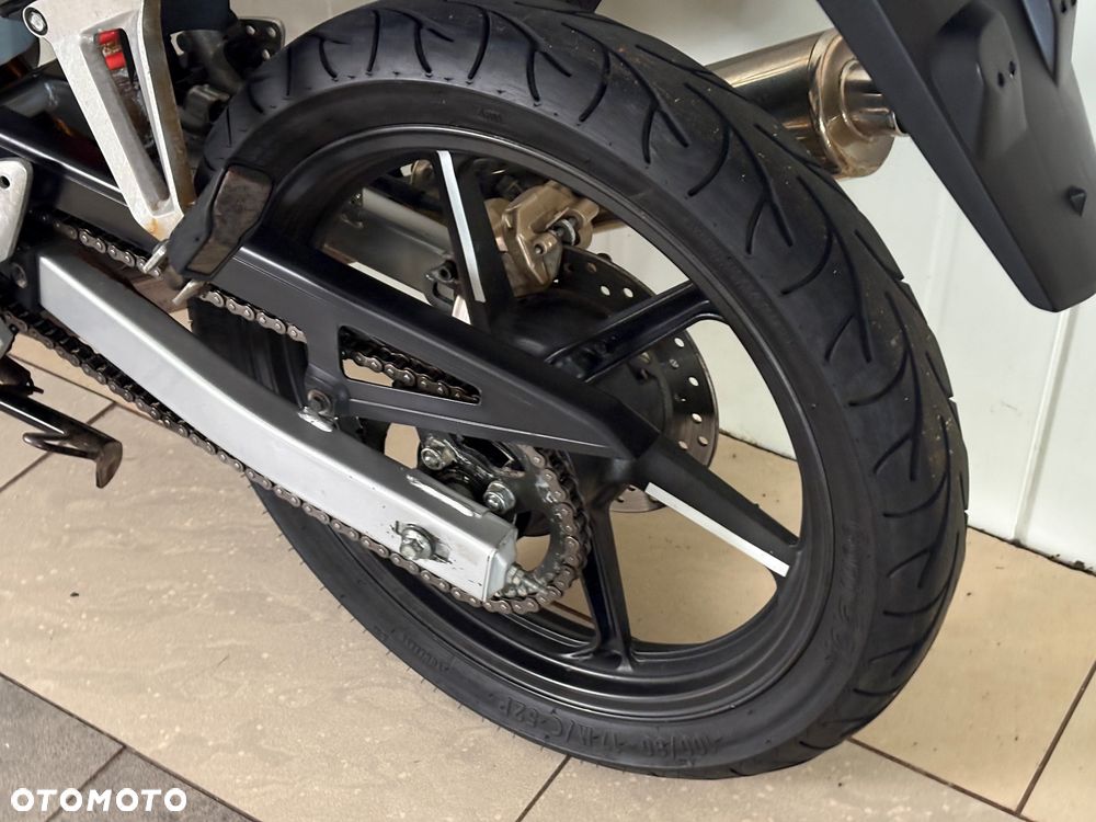 Honda CBR - 12