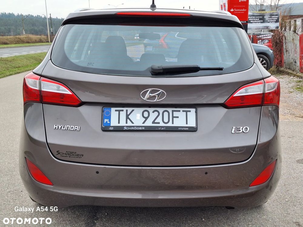 Hyundai i30 1.6 CRDi Trend - 6