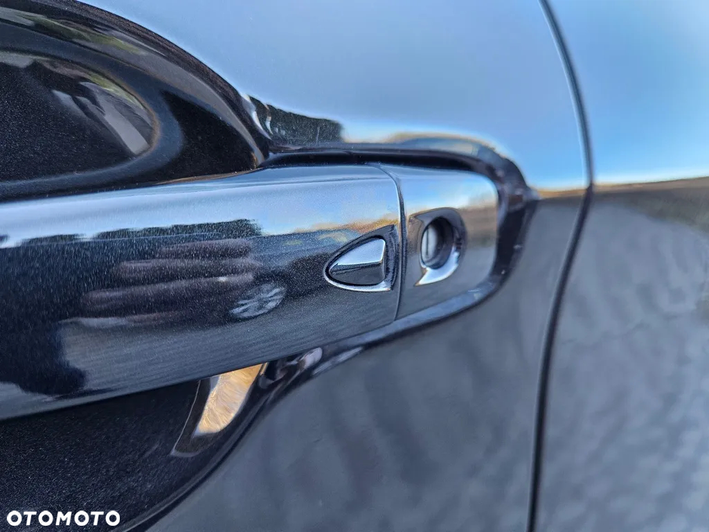 Nissan Qashqai 1.3 DIG-T N-Connecta - 28