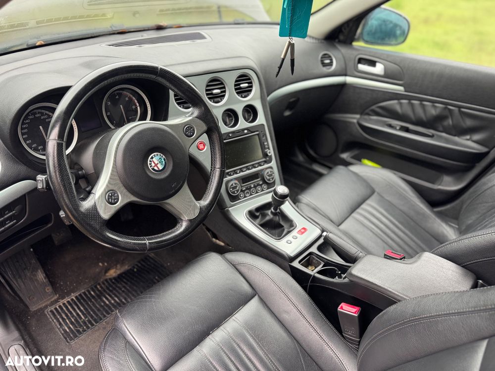 Alfa Romeo 159 2.0 Multijet 16v Distinctive - 8