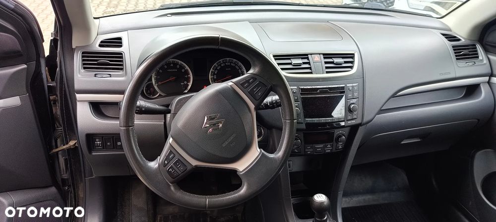 Suzuki Swift 1.2 - 3
