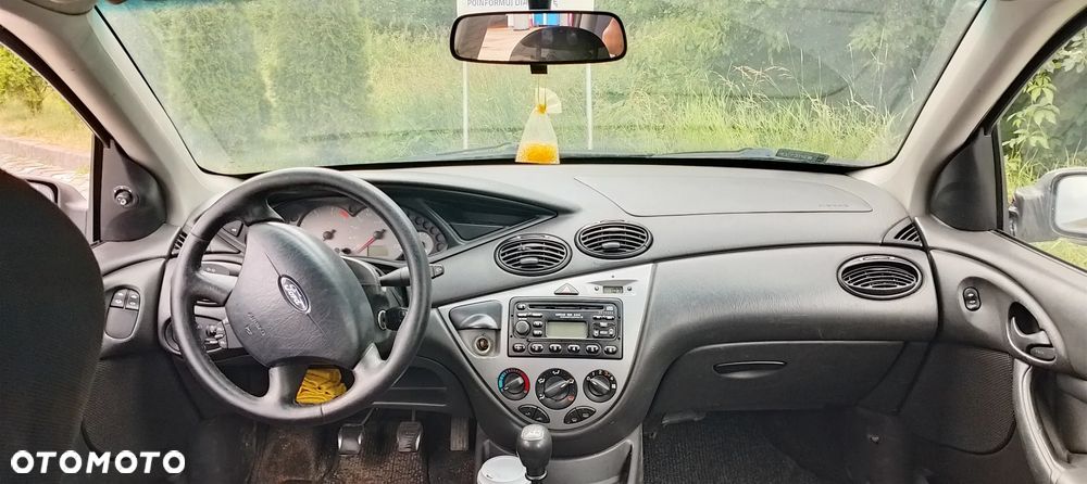 Ford Focus 1.8 TDDi Comfort - 16