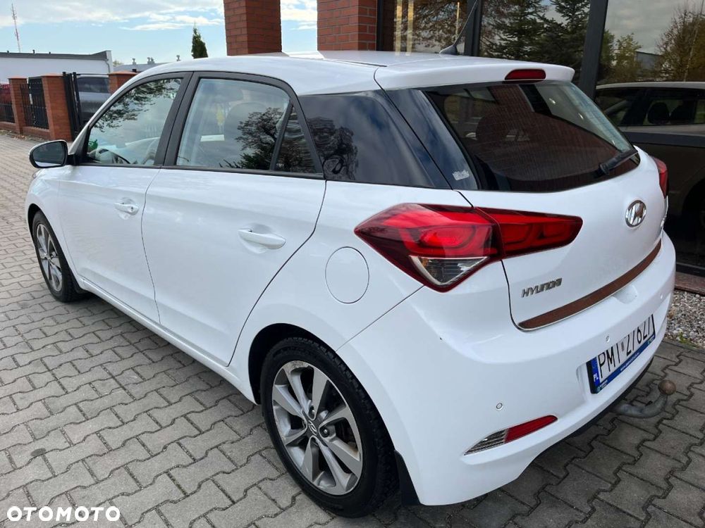 Hyundai i20 1.4 CRDI Comfort - 4