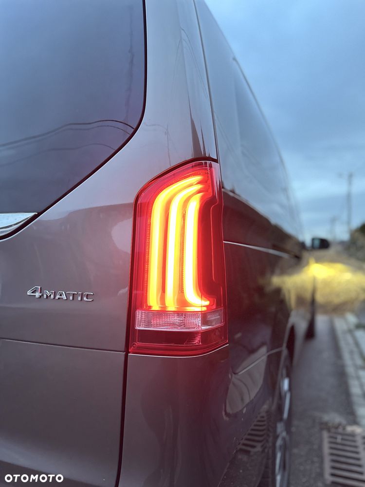 Mercedes-Benz Klasa V 250 d 4-Matic 7G-Tronic - 9