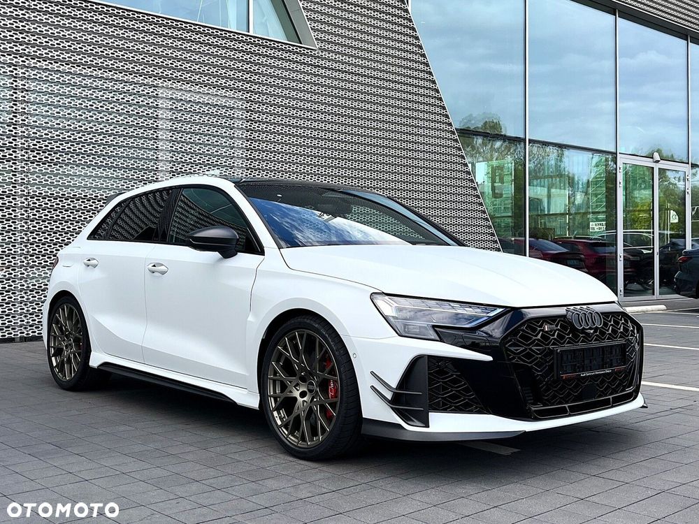 Audi RS3 Sportback TFSI Quattro S tronic - 3