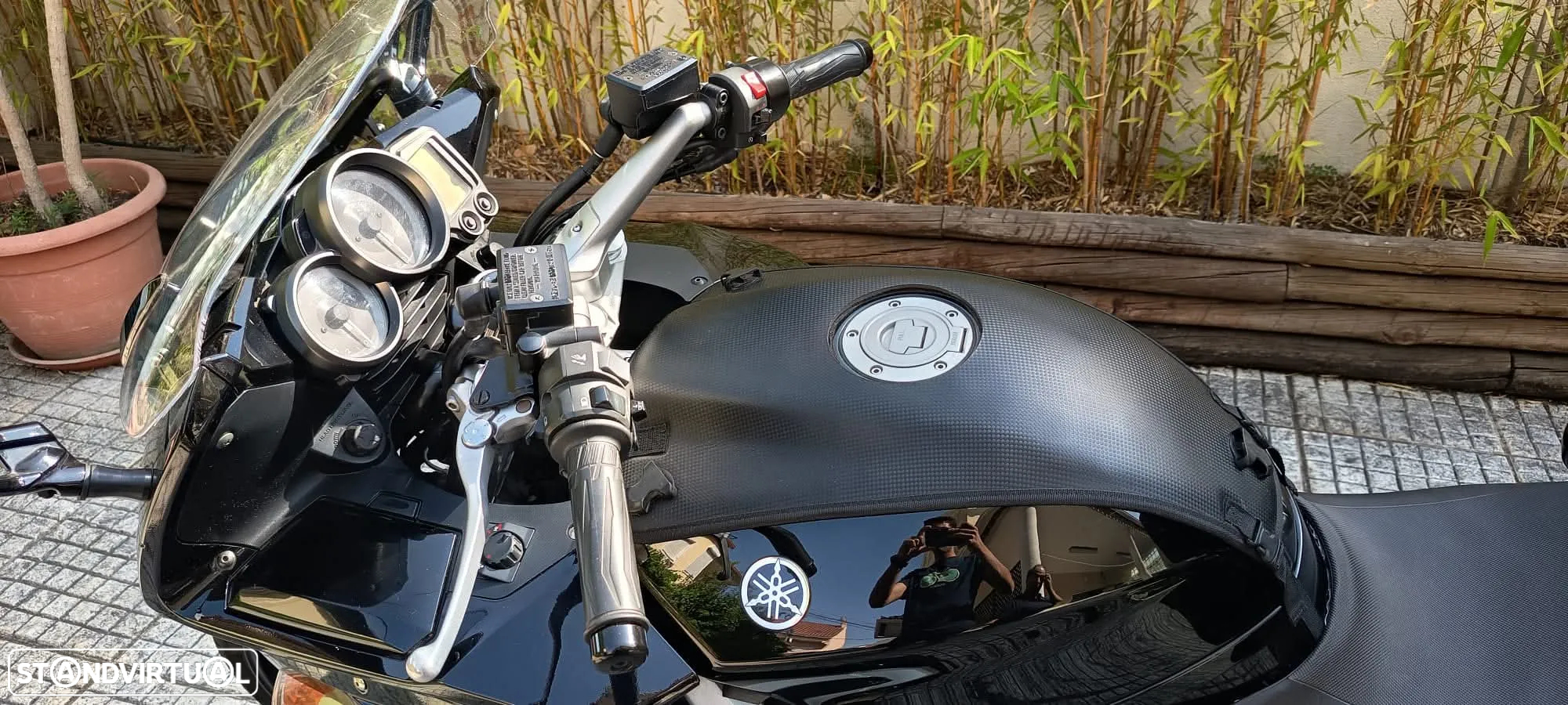 Yamaha FJR - 15