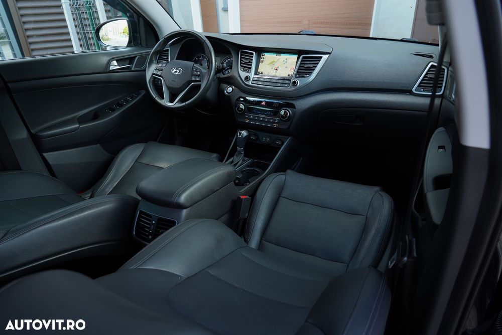 Hyundai Tucson 2.0 CRDI 4WD Automatik Premium - 13