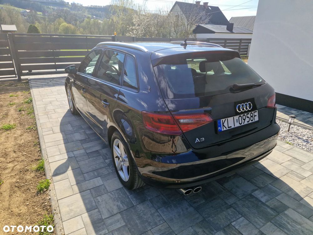 Audi A3 Sportback 2.0 TDI Attraction - 4