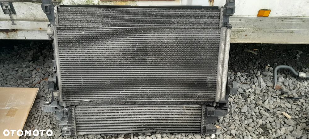 RENAULT TRAFIC III VIVARO B 1.6 DCI PRZEDNI PAS KOMPLET CHŁODNIC - 11