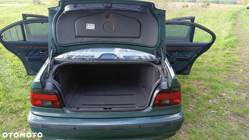 BMW Seria 5 - 10