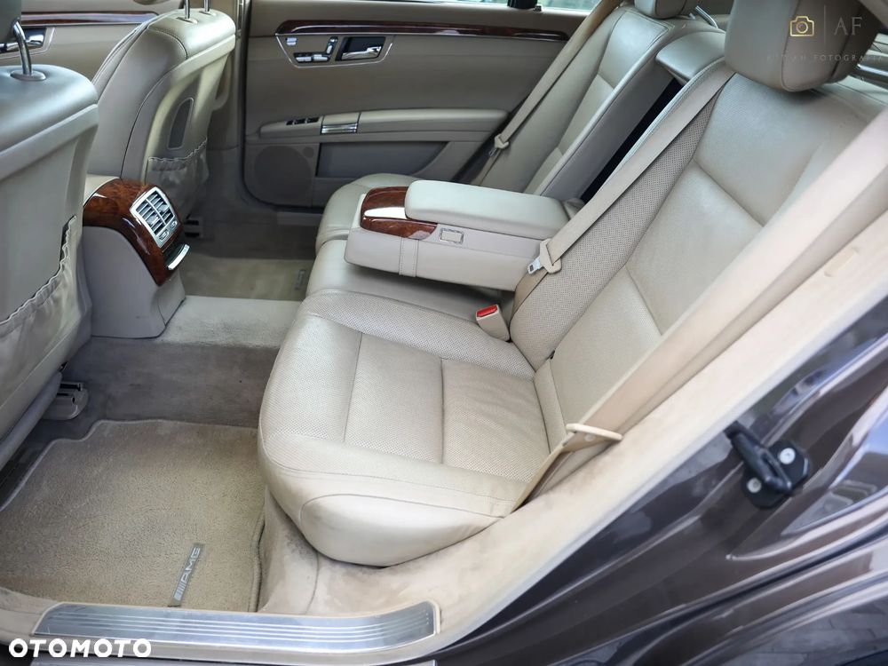 Mercedes-Benz Klasa S 350 CDI L 4-Matic BlueEff - 31