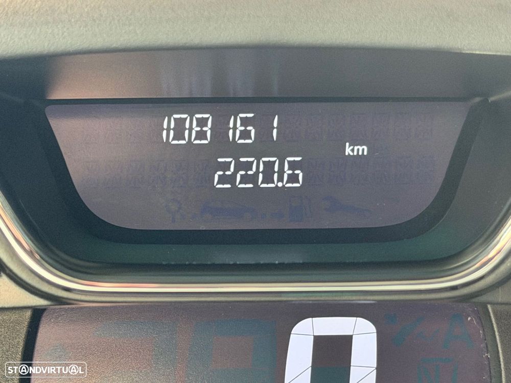 Renault Captur 0.9 TCE - 26