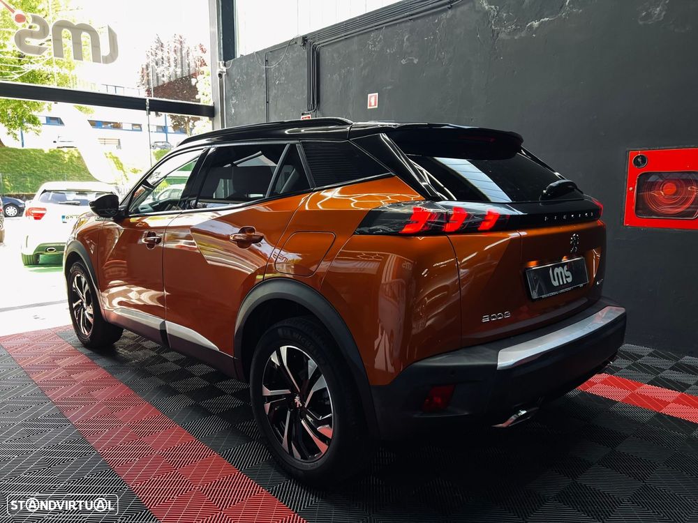 Peugeot 2008 1.2 PureTech GT Line - 8