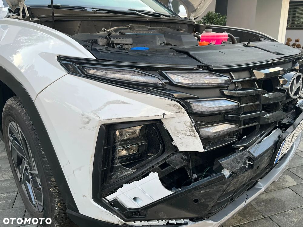 Hyundai Tucson 1.6 T-GDi HEV Smart 2WD - 38