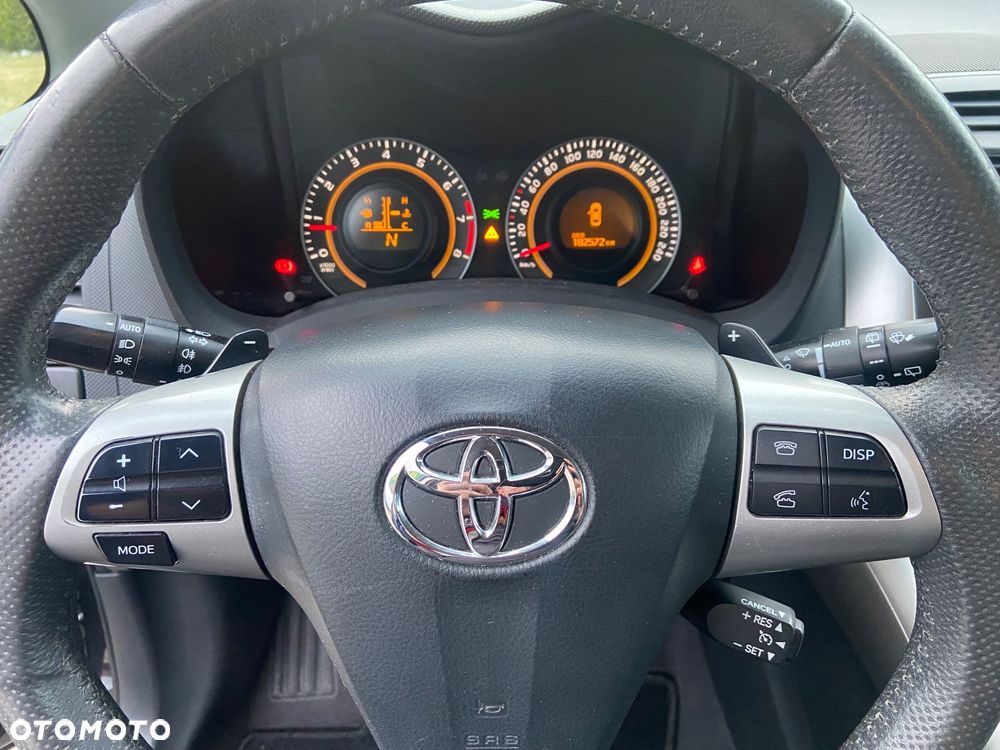 Toyota Auris 1.6 MultiMode Executive - 24