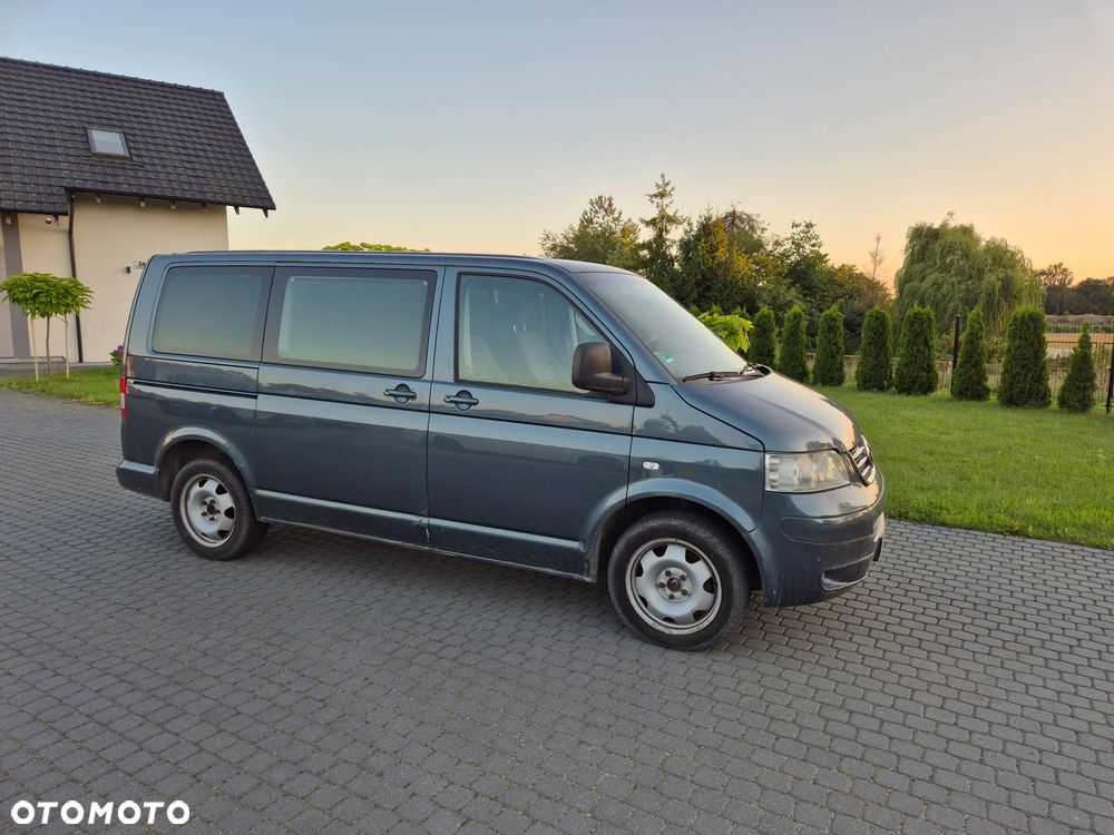 Volkswagen Caravelle L1 - 12