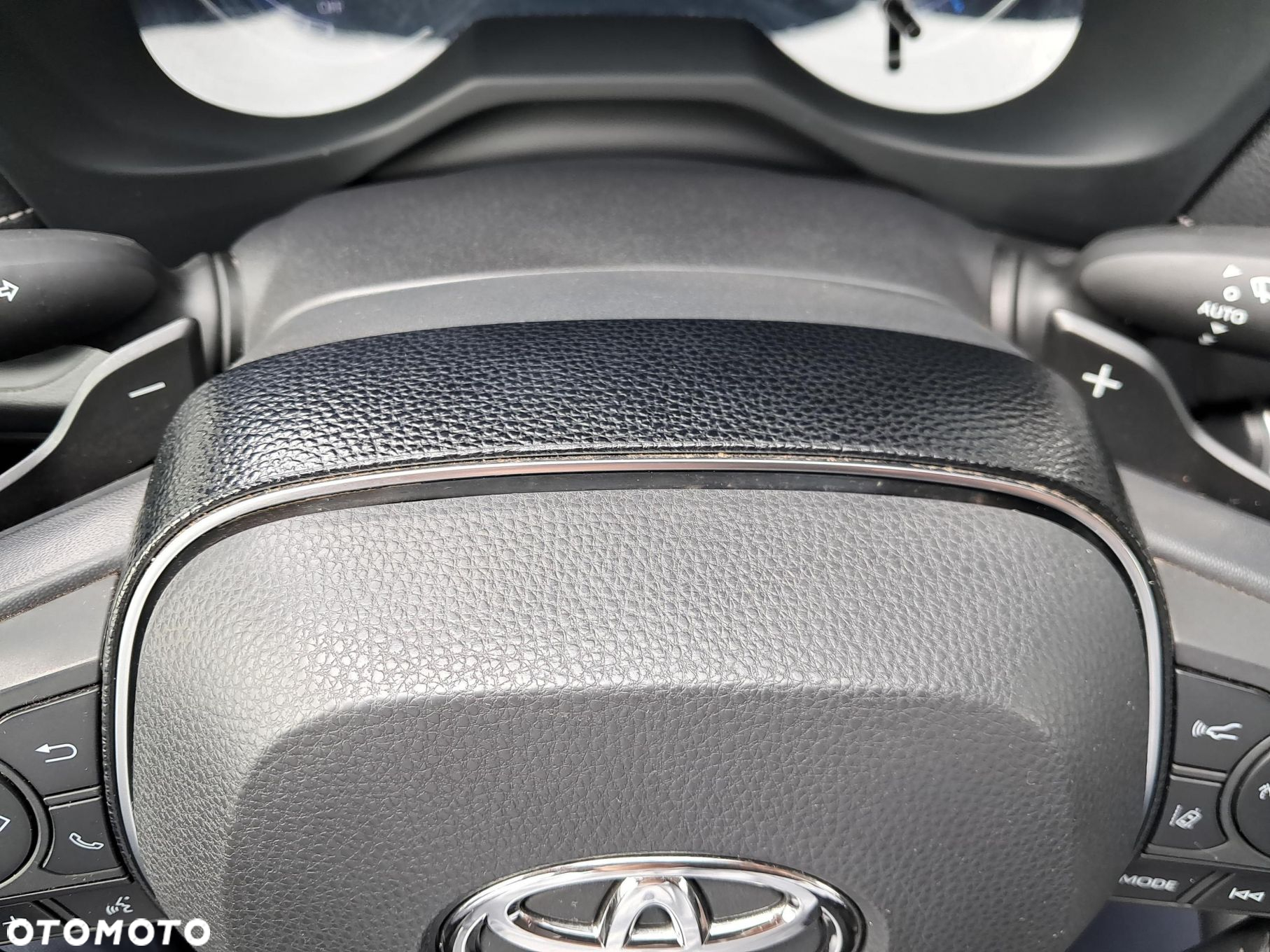 Toyota RAV4 - 13