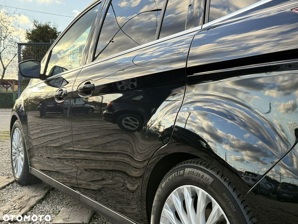 Ford Grand C-MAX - 20