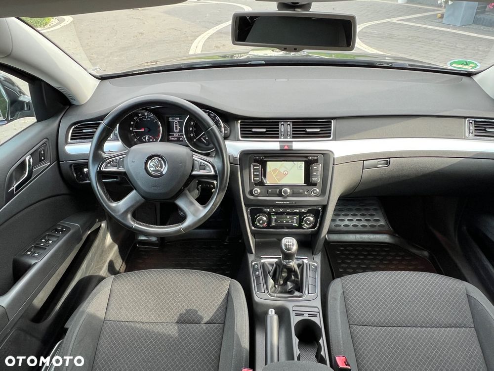 Skoda Superb Combi 2.0 TDI Elegance - 31