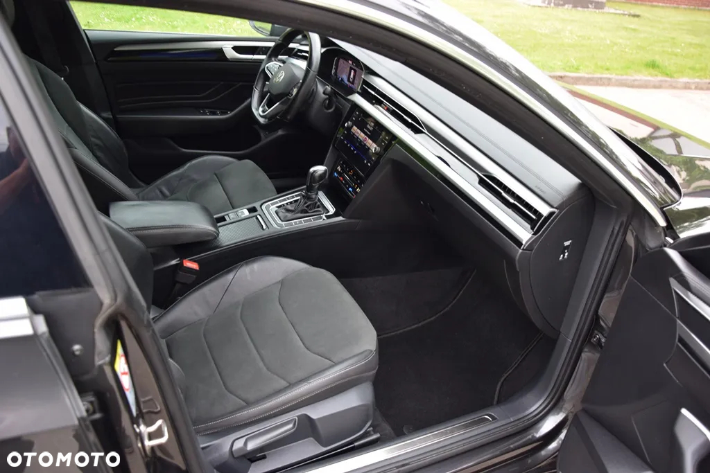 Volkswagen Arteon 2.0 TDI SCR R-Line Edition DSG - 11