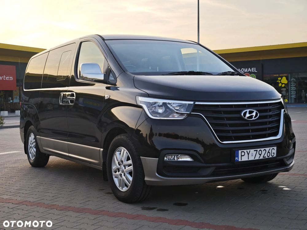 Hyundai H-1 2.5 CRDi Travel Family - 1