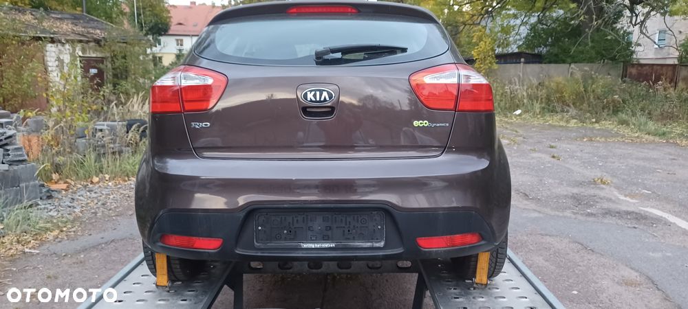 Kia Rio 1.2 Business Line - 2