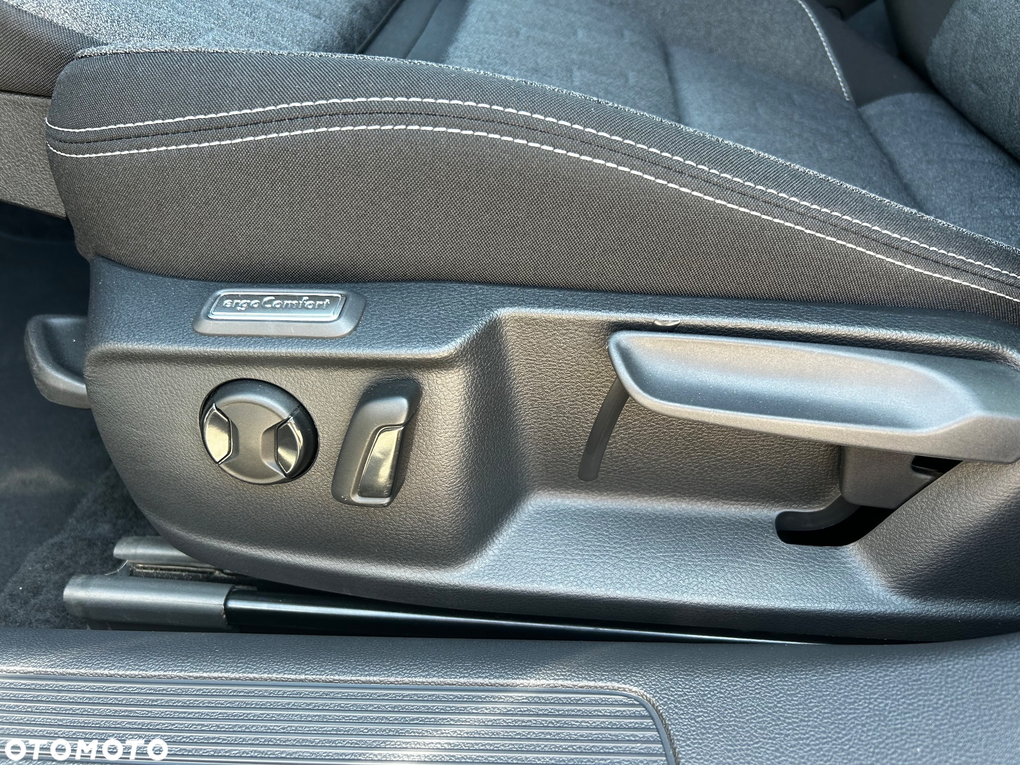 Volkswagen Passat 1.5 TSI EVO Business DSG - 12