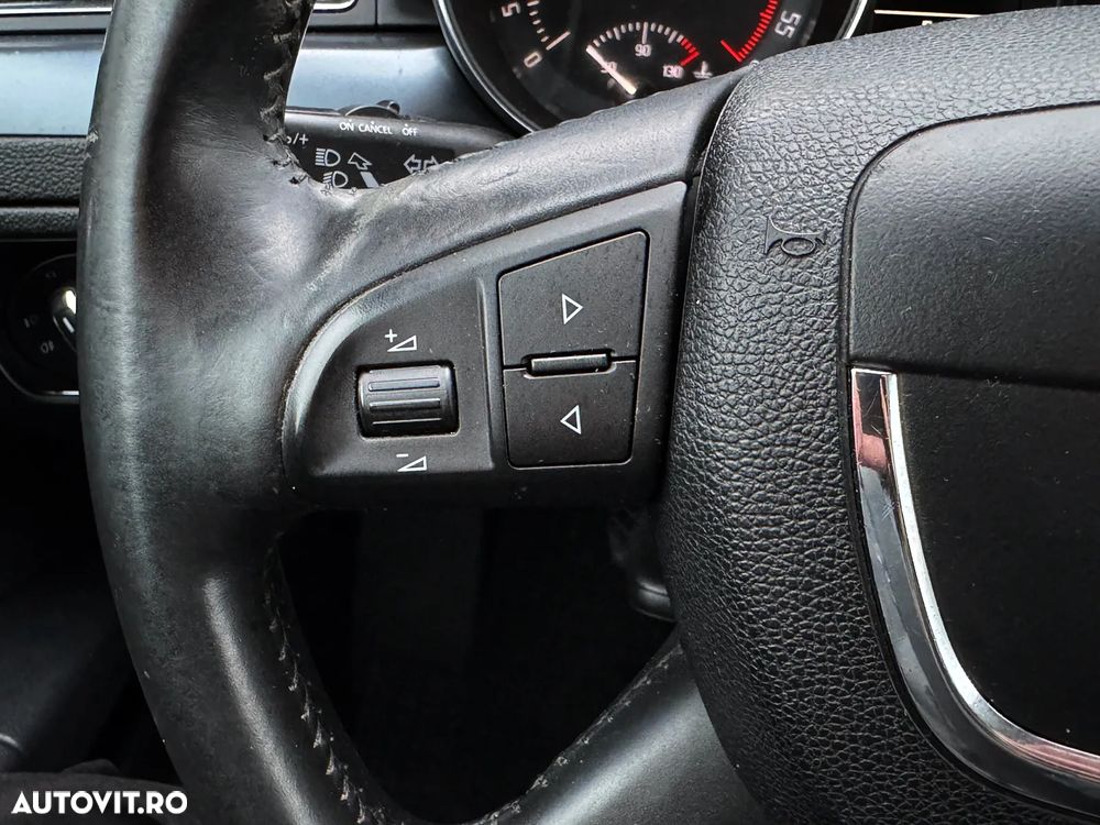 Skoda Superb 2.0 TDI DPF Elegance - 21