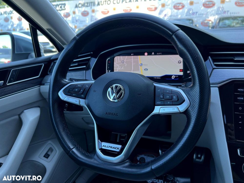 Volkswagen Passat Alltrack 2.0 TDI SCR 4Motion DSG - 11