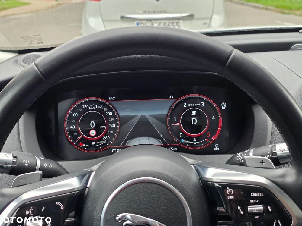 Jaguar XE 2.0 D180 R-Dynamic S - 40