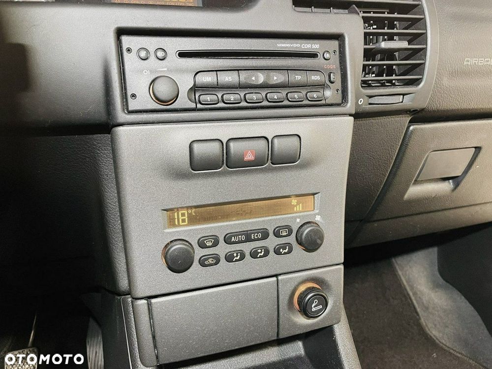 Opel Zafira 1.8 Executive - 22