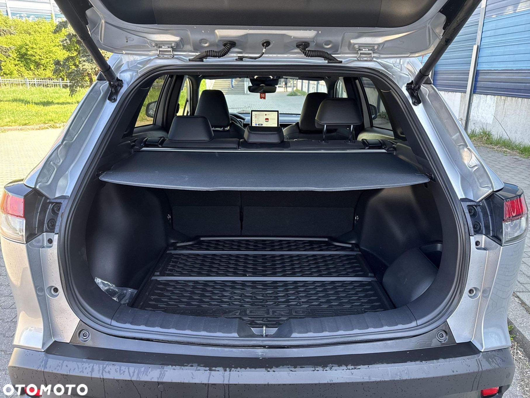 Toyota Corolla Cross - 13
