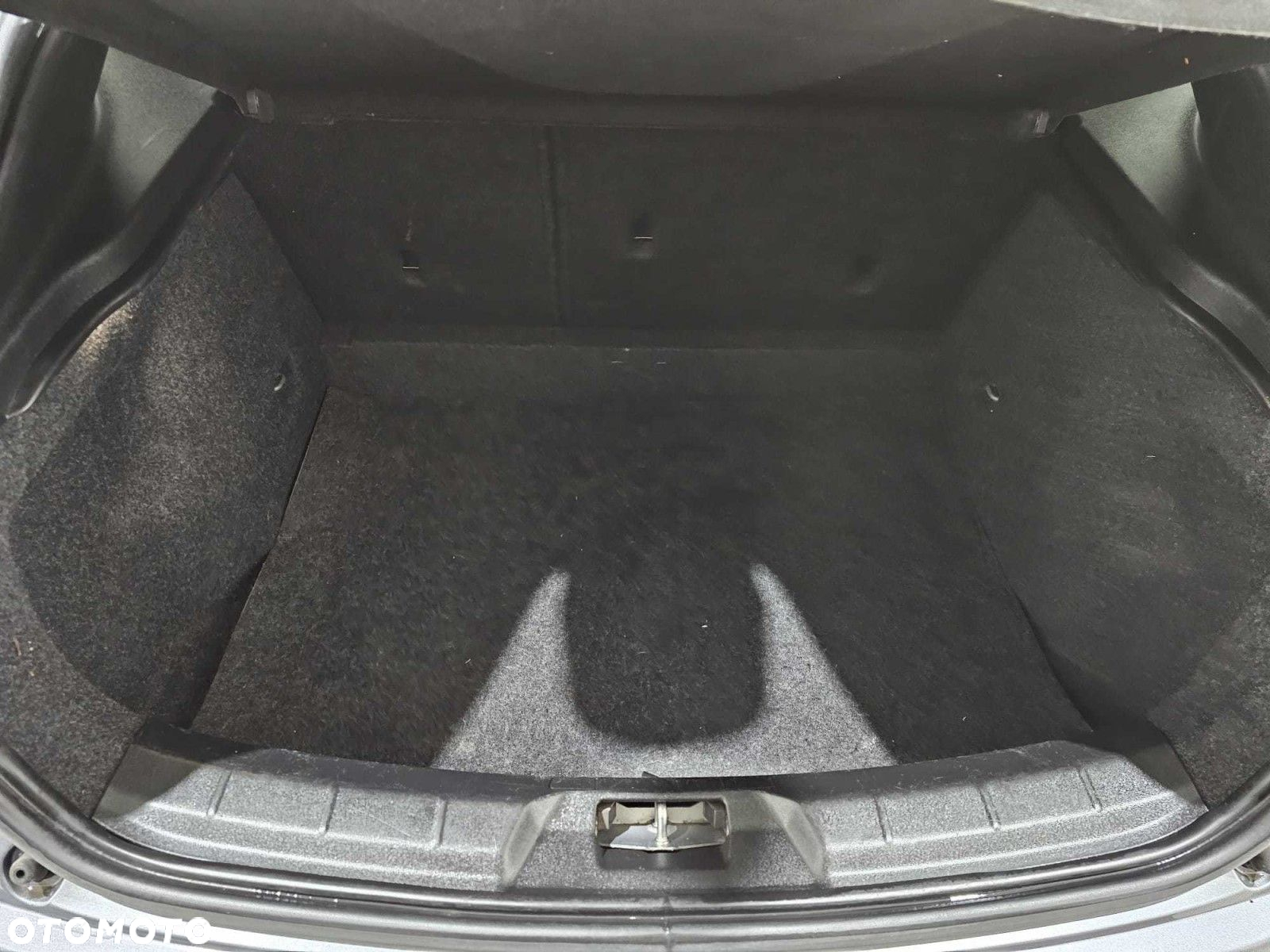 Volvo V40 - 17