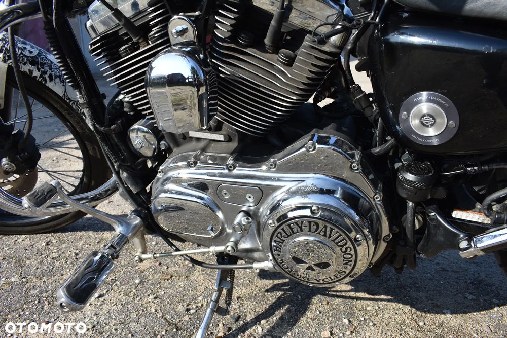 Harley-Davidson Sportster Custom 1200C - 11