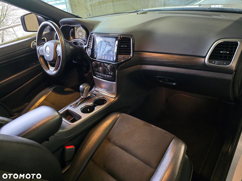 Jeep Grand Cherokee 3.6 V6 Laredo - 17