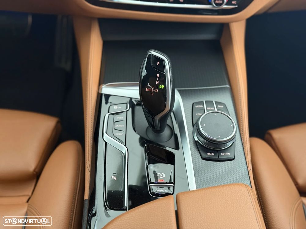 BMW 520 d Pack M Auto - 21