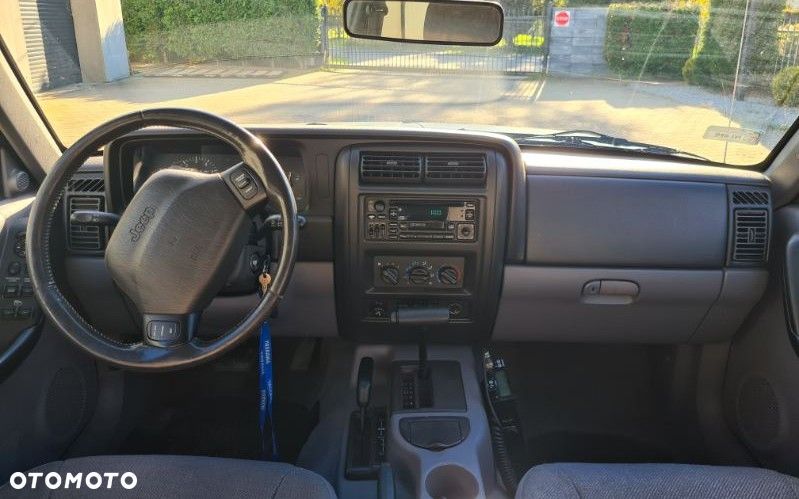 Jeep Cherokee 4.0 - 6
