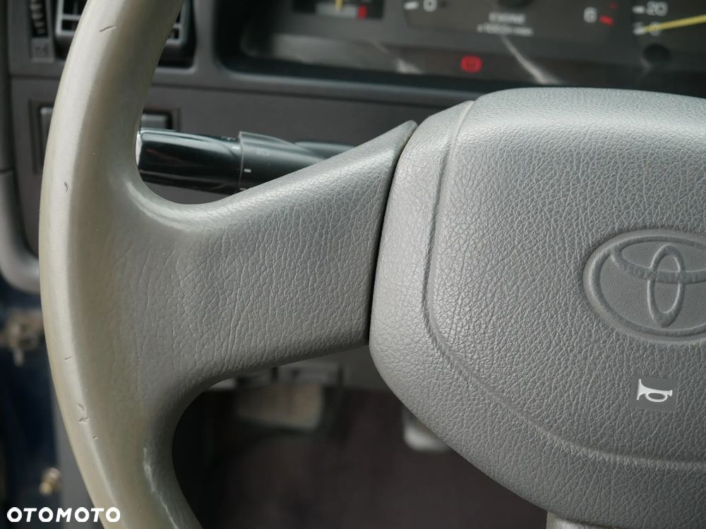 Toyota 4-Runner - 28