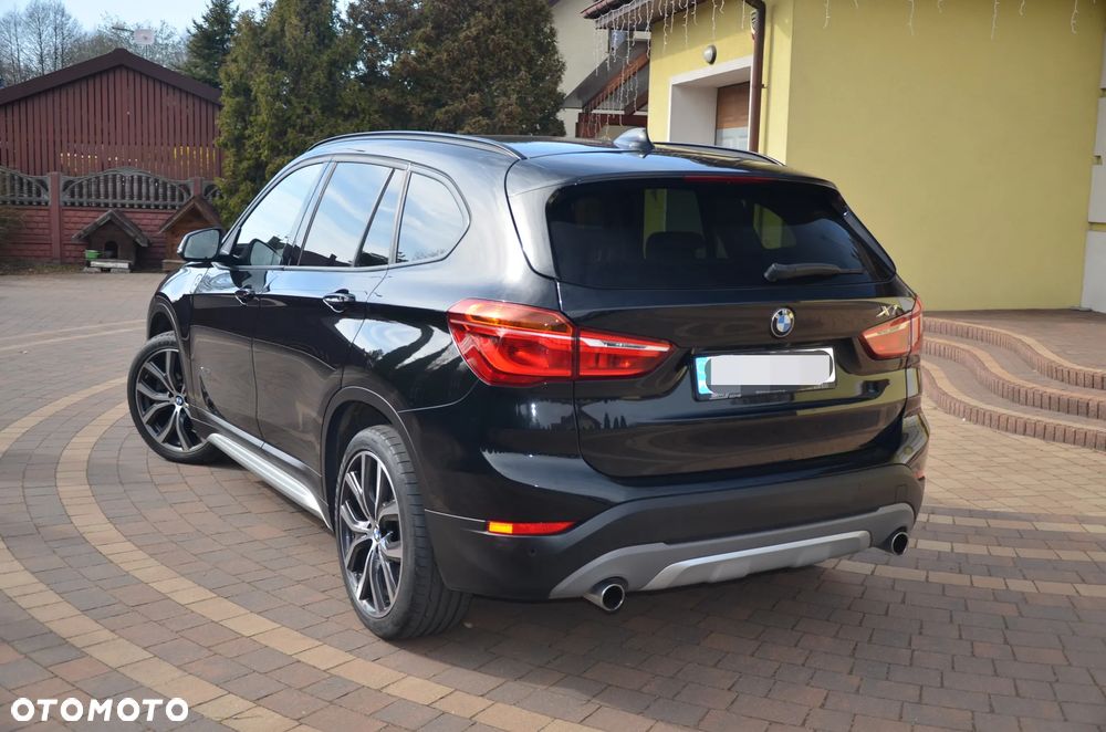 BMW X1 xDrive25d xLine - 11