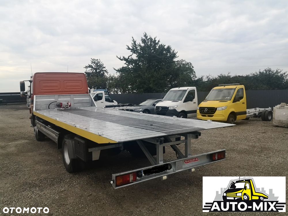 Mercedes-Benz platforma hydrauliczna zabudowa laweta - 7