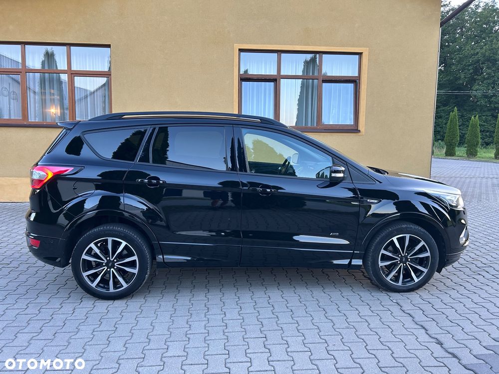 Ford Kuga 2.0 TDCi 4x4 ST-Line - 4