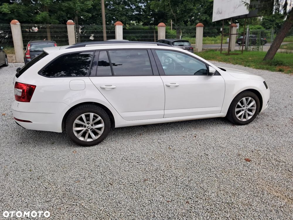 Skoda Octavia 1.4 TSI Ambition - 3