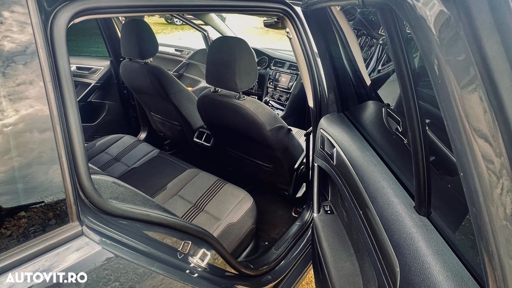 Volkswagen Golf 2.0 TDI BlueMotion Technology Allstar - 11