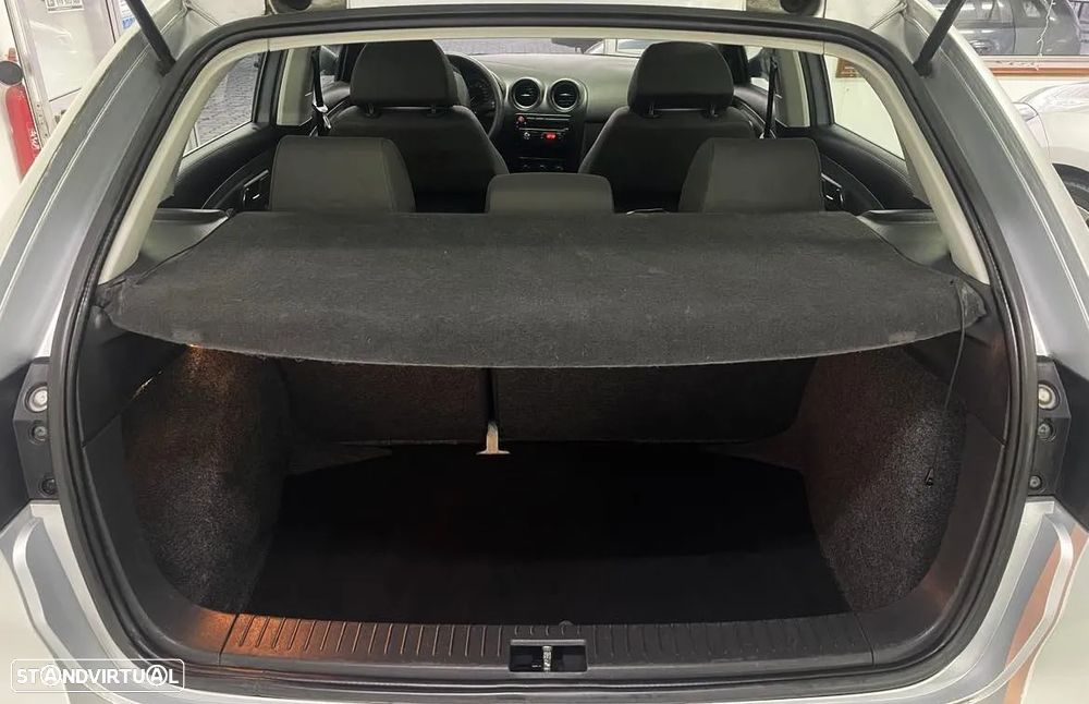 SEAT Ibiza 1.2 12V Reference - 28