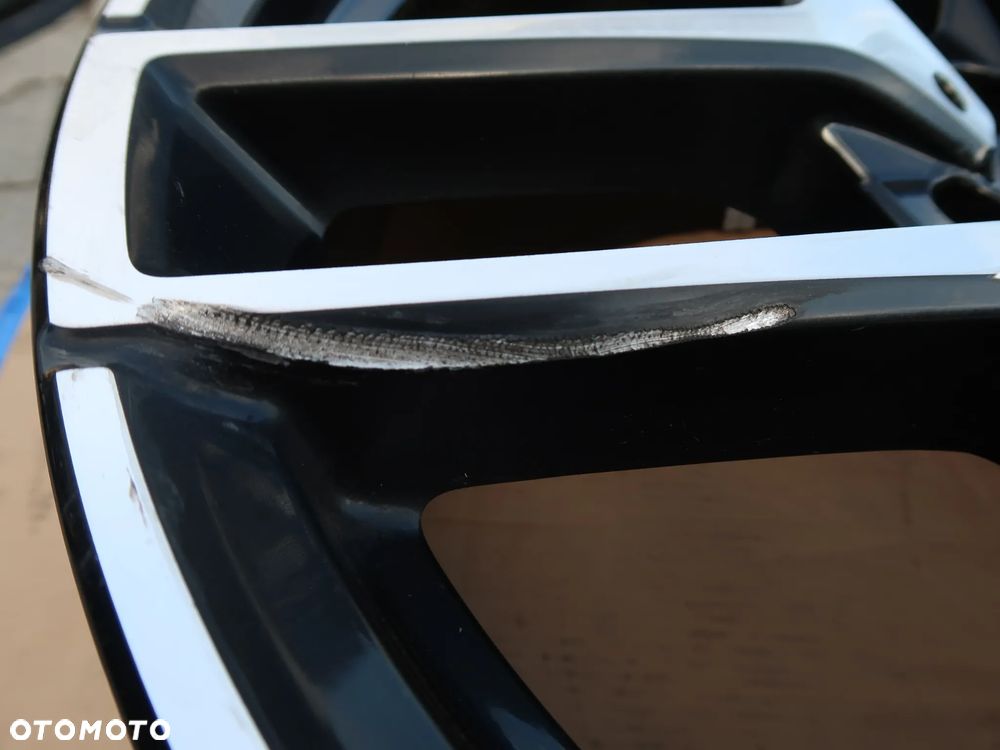 423 Felga Aluminiowa Mercedes GLE A2924011700 TYŁ - 4